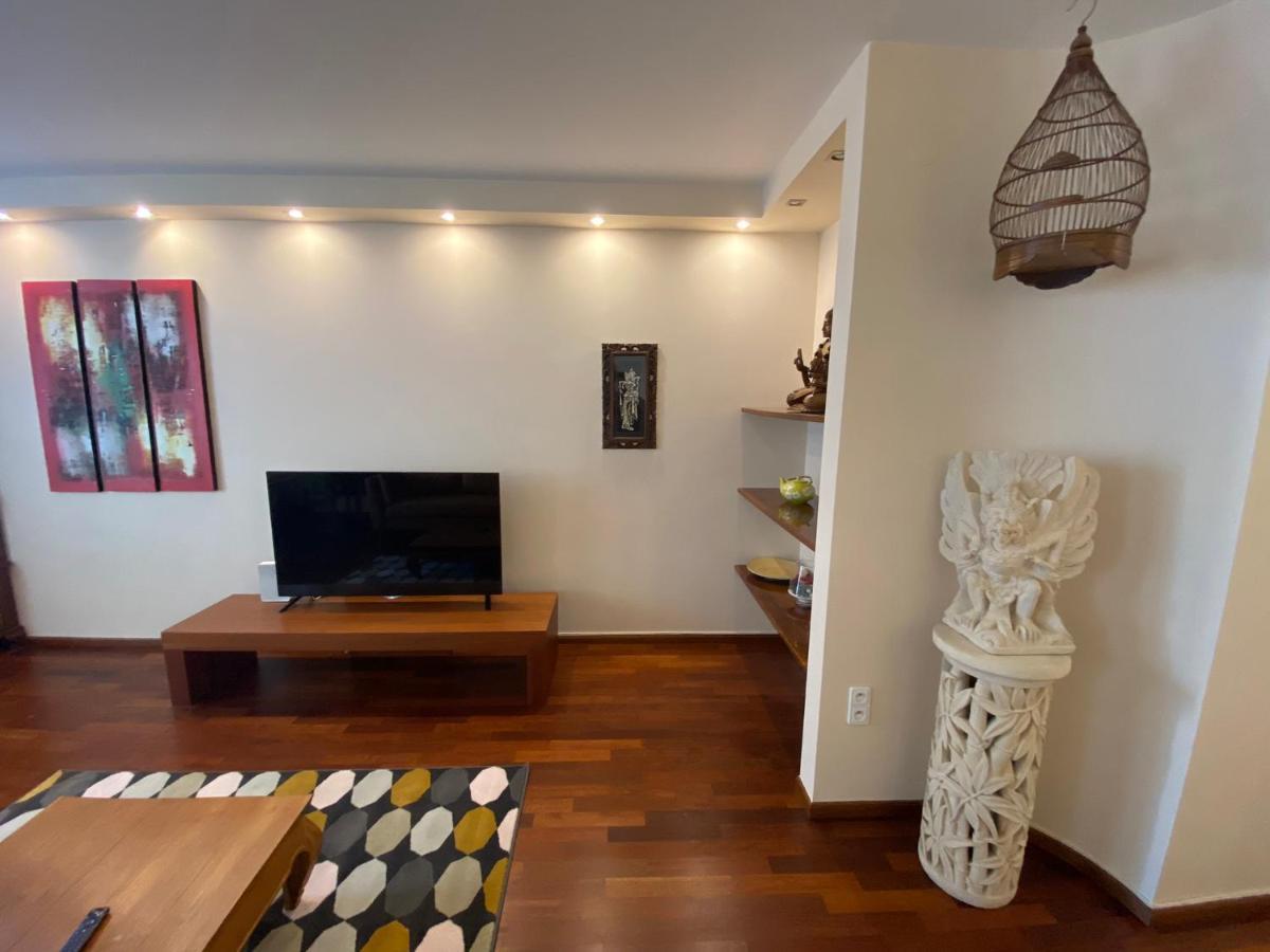 Orientalny Apartamento Varsóvia Exterior foto